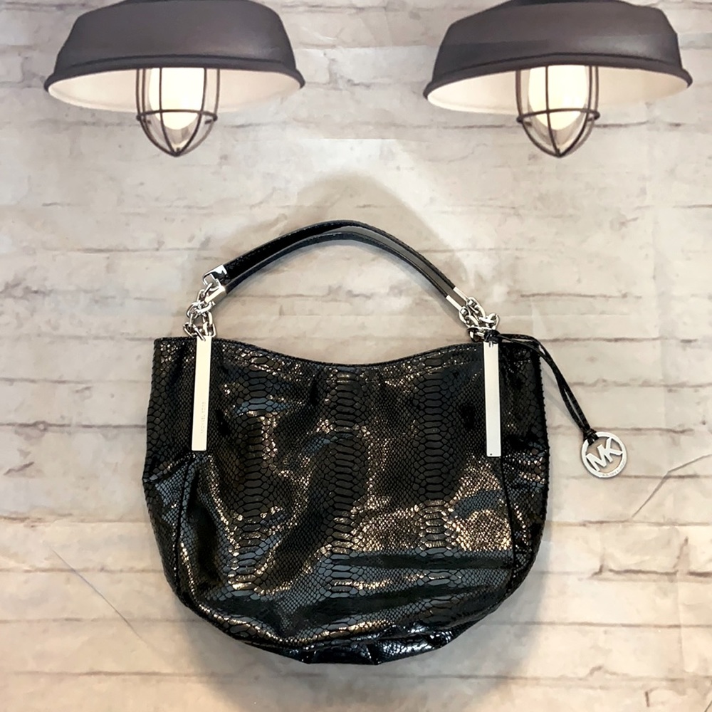 EUC Michael Kors Black Python Effect Patent Leather Chain Shoulder HOBO Bag